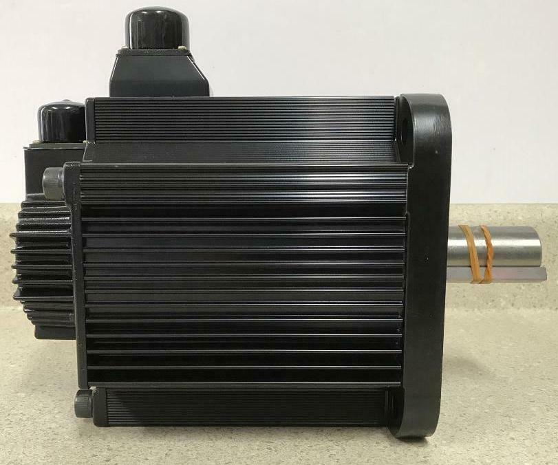 Yaskawa серводвигатель SGMGH-44ACA61