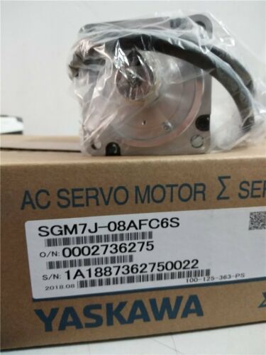 Серводвигатель Yaskawa SGM7J-08AFC6S
